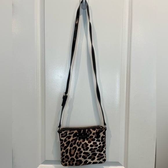Kate Spade Cheetah Print Crossbody Purse - Picture 4 of 7